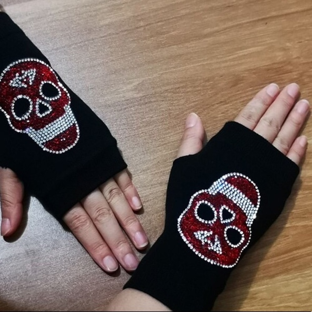 Sugar Skull Knit Fingerless Gloves - Picture 2 of 4